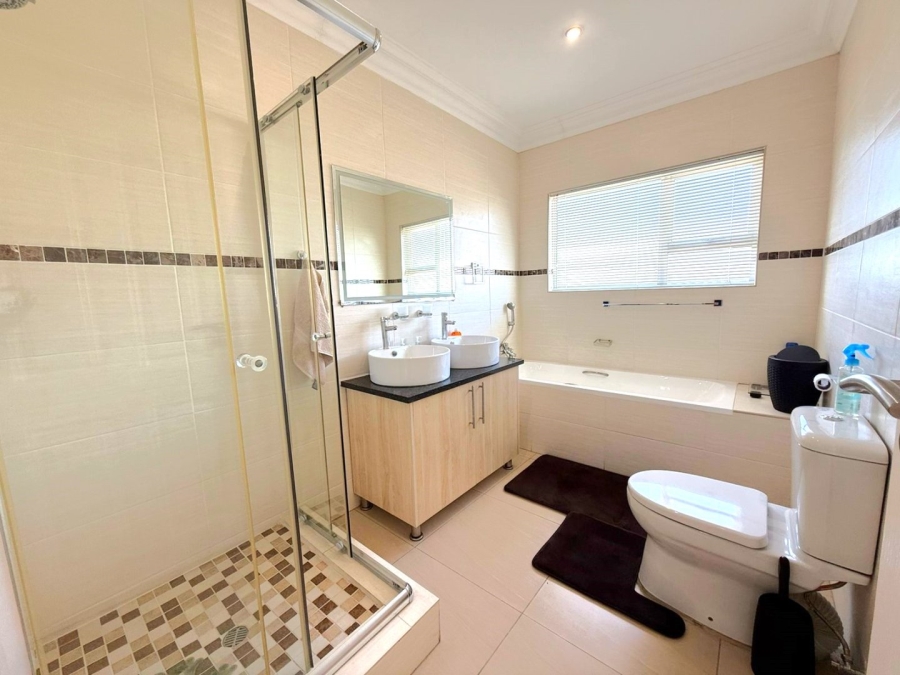 3 Bedroom Property for Sale in Shellyvale Free State